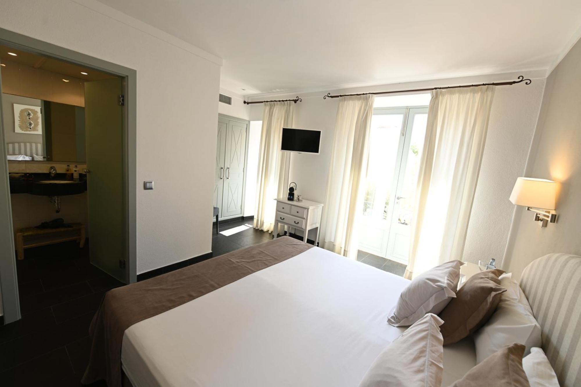 Stadthotel Santanyí Exteriör bild
